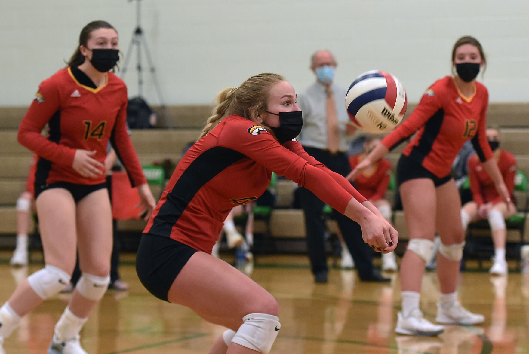 040721-s-volleyball 440.jpg